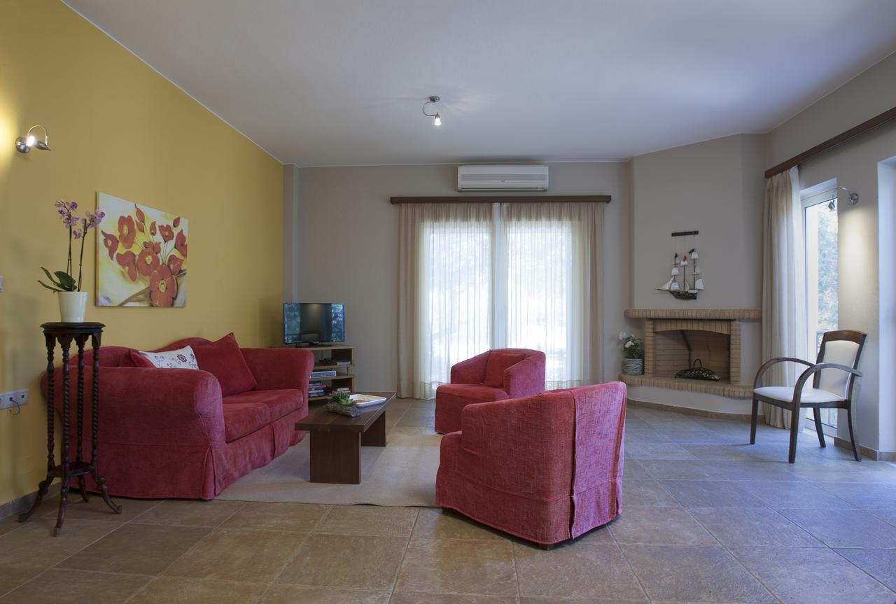 Istron Maisonettes With Private Pool Екстериор снимка